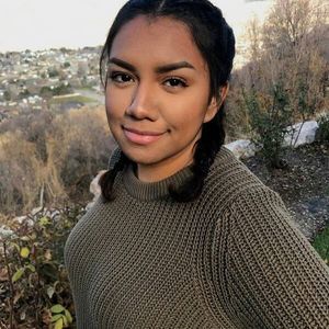 Meet your Posher, Rebecca